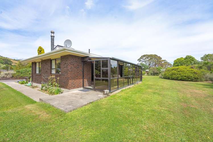 185 Waitohu Valley Road Otaki_5