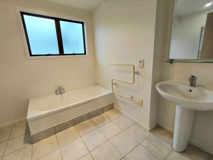 11 West Harbour Drive West Harbour_14