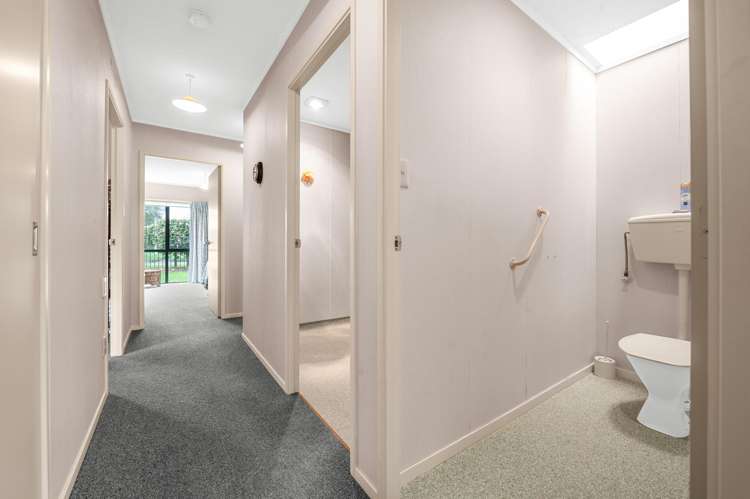 93 Grosvenor Gardens Flagstaff_12