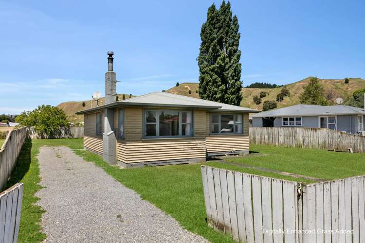 10 Currie Street Te Karaka_18