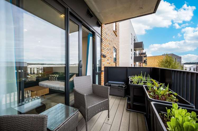 107/2 Rauroa Lane Hobsonville_12