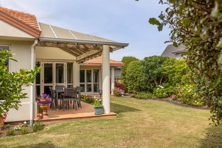 11 Bishops Close Greenmeadows_25