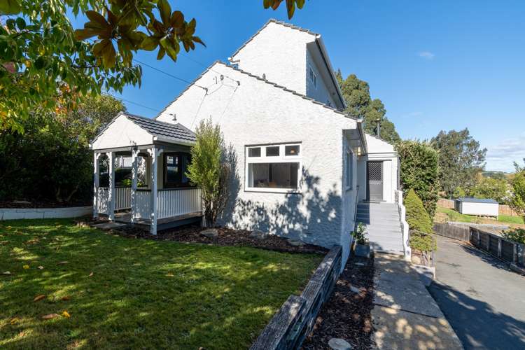 4 Waldron Crescent Green Island_22