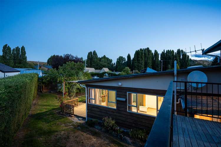 63 Kingston Street Albert Town_17