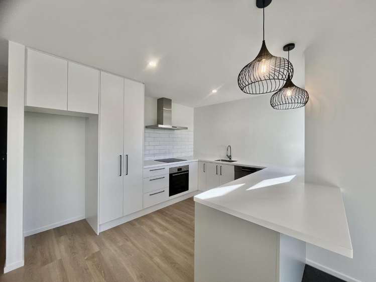 4 Riroriro Lane Halswell_2