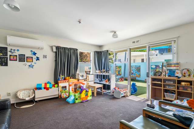 8 Henry Street Queenstown_3