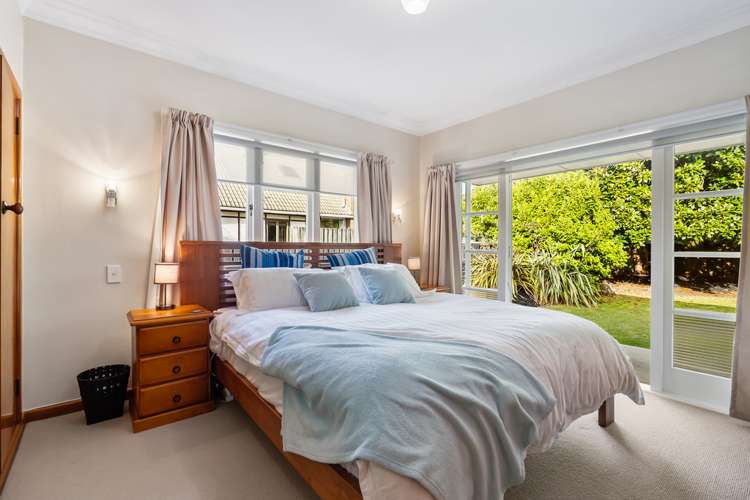 15 Beach Road Pahurehure_9