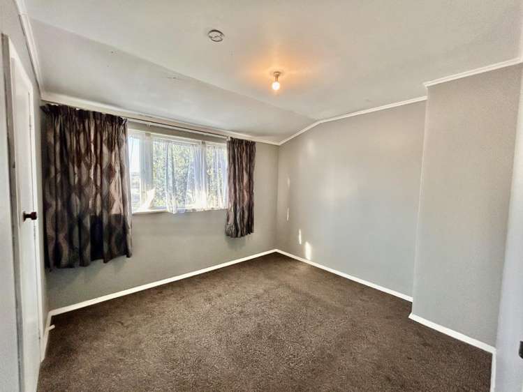 32 Longfellow Avenue Maraenui_7