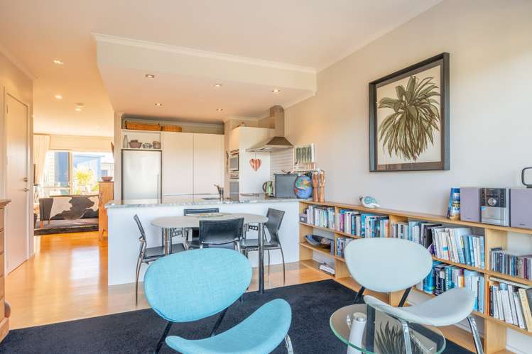 22/4 Seaview Road Paraparaumu Beach_13