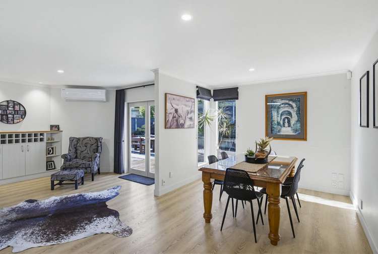 59 Quadrant Heights Paraparaumu_11