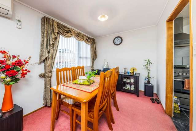 1/10 Espada Place Clover Park_4