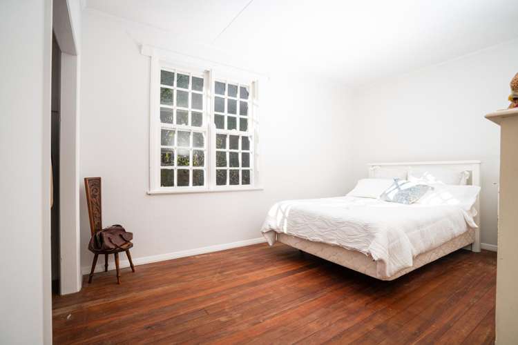 134 Wellington Road Paekakariki_42