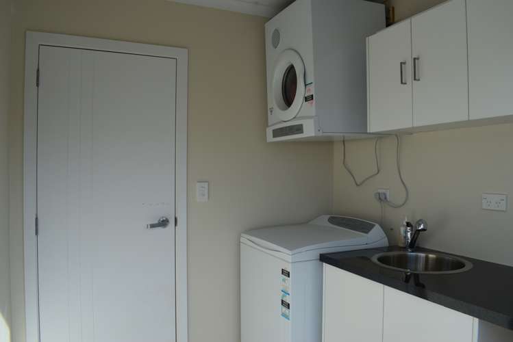 7 Jean Hing Place Otaki_14