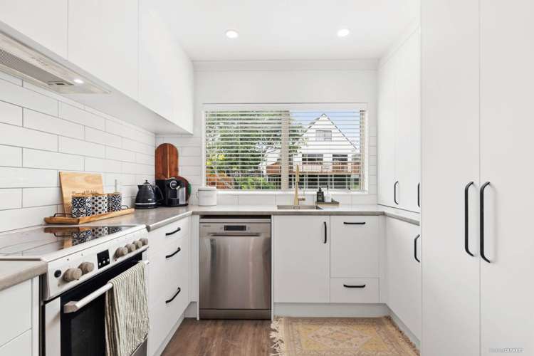 36 Kaiwaka Road Waiuku_5