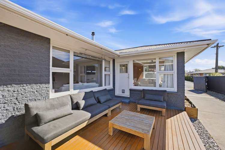10 Torquay Place Bryndwr_34