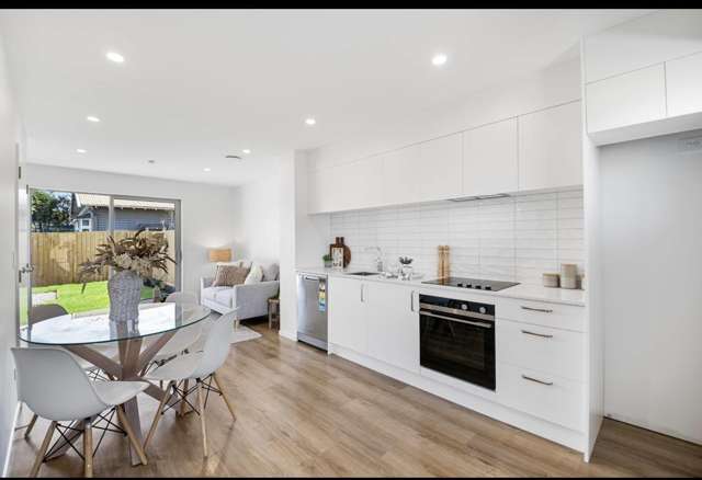 2/79 Harrow Street Phillipstown_1