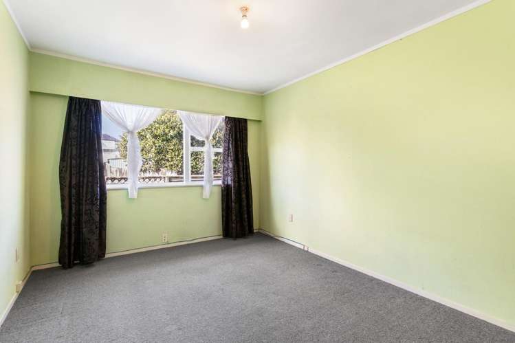 17a Arundel Street Mount Roskill_15