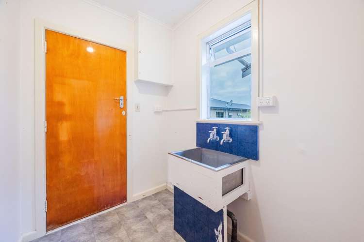 83 Taradale Road Onekawa_15