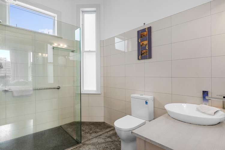 59 Contour Avenue Pyes Pa_20