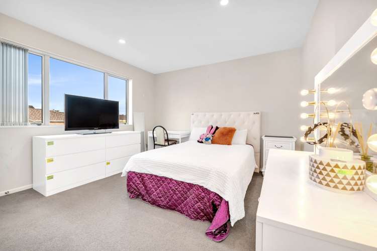 4 Shandon Street Flat Bush_19