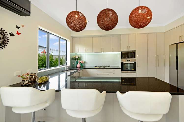 112 Pohutukawa Parade Riverhead_8