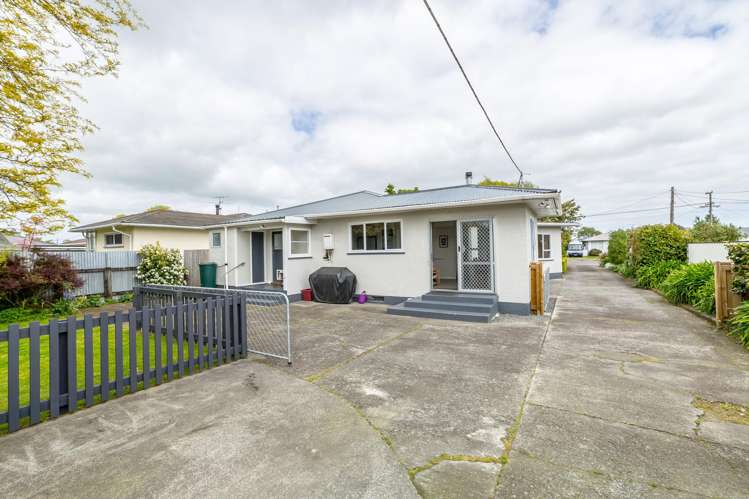 26 Costley Street Carterton_25