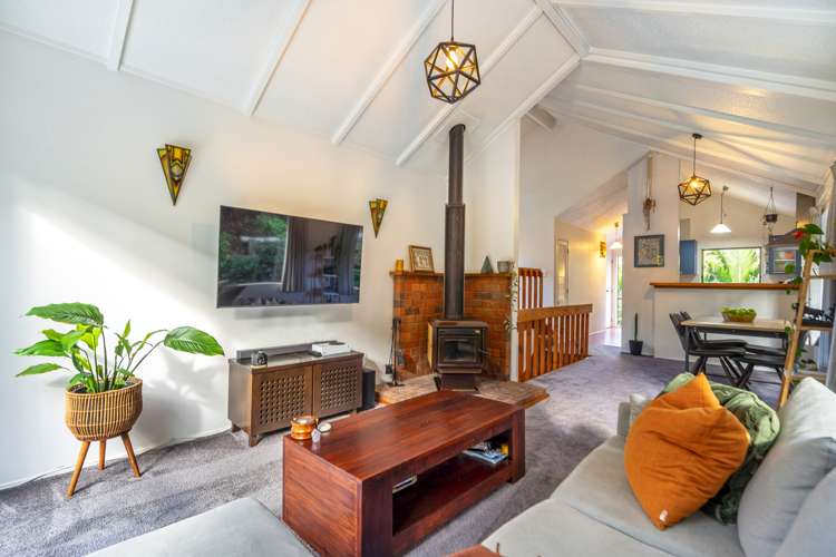 2/33 Sapphire Place Bayview_6