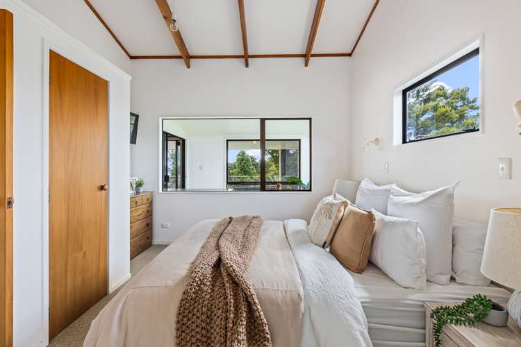 22b Alexander Road Algies Bay_10