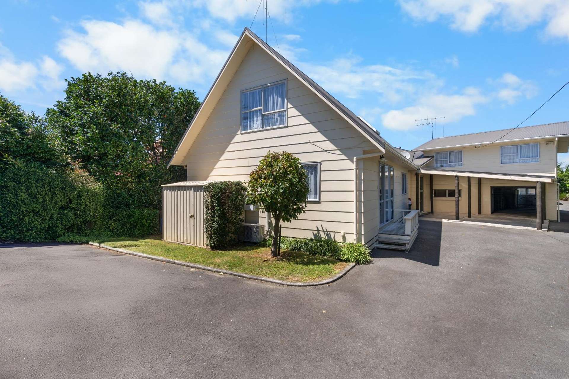 222A Old Farm Road 1074_0