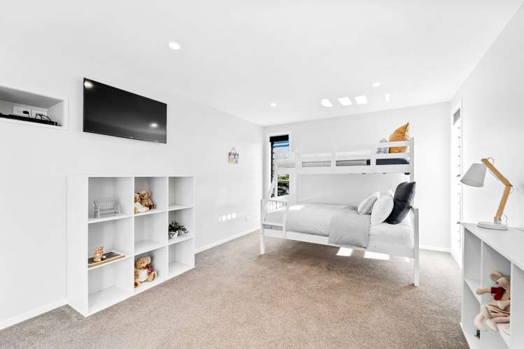 221 Omaha Drive Omaha_22