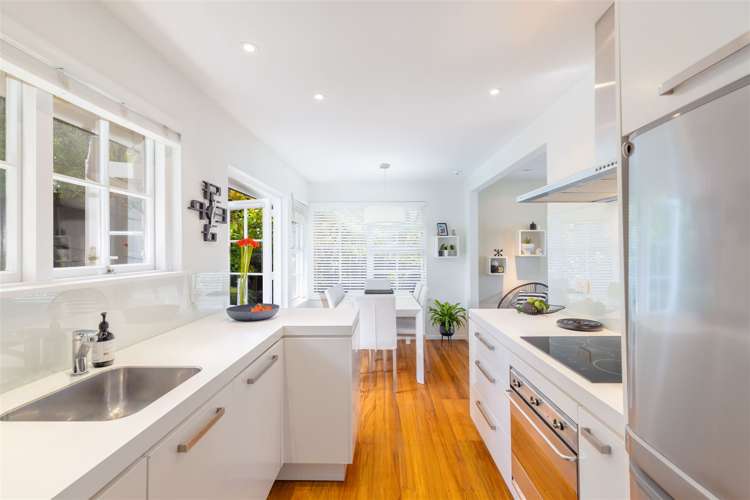 21 Harbour View Terrace Cass Bay_5