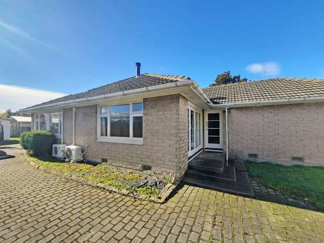 Four Bedroom Home On Maidstone
