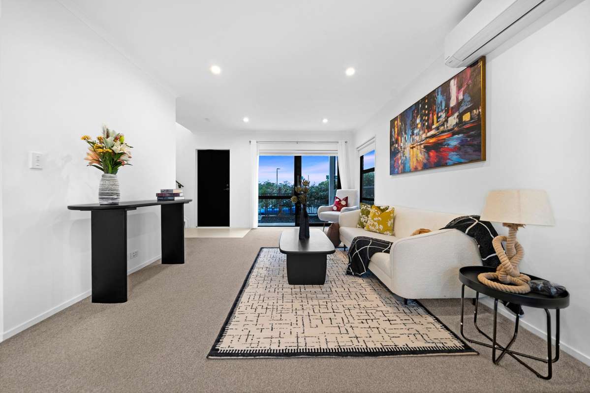 74 Whenuapai Drive_5