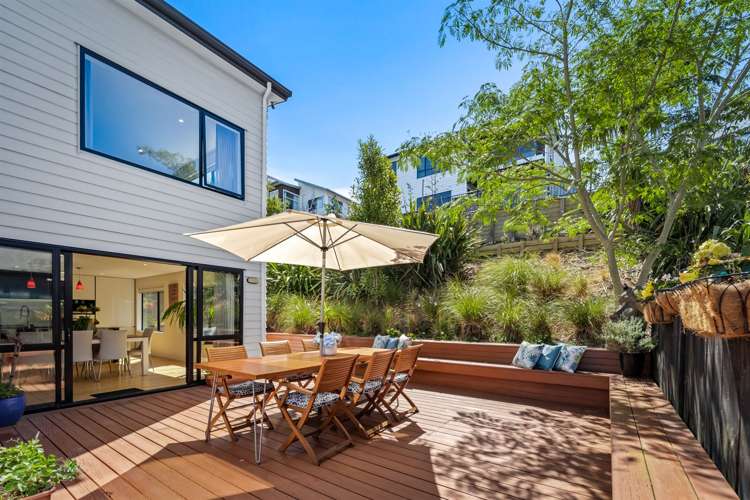 37 Remuremu Street Long Bay_7