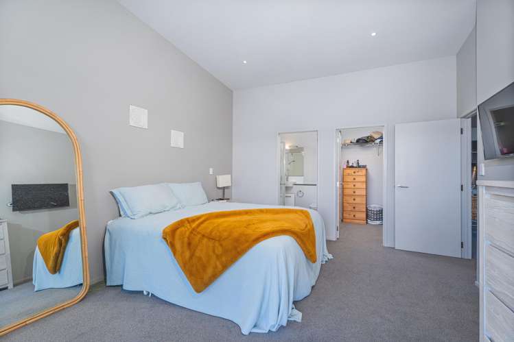 8/73 South Highway - Sovereign Pier Whitianga_13