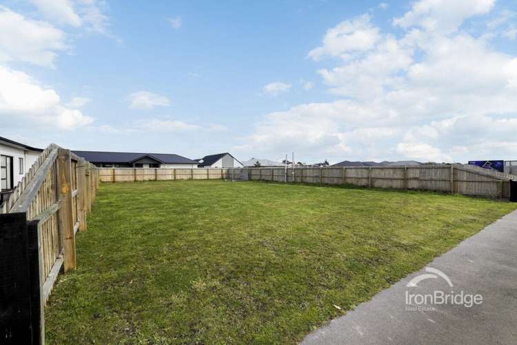 36 Agathis Crescent_3