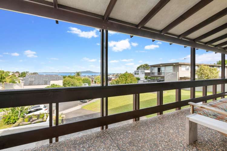 57 Parr Terrace Castor Bay_14