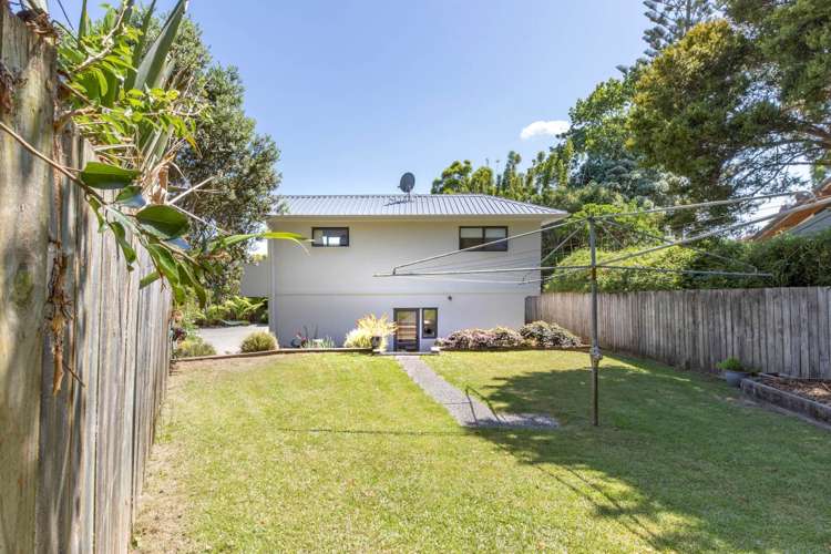 82d Woodglen Road Glen Eden_3