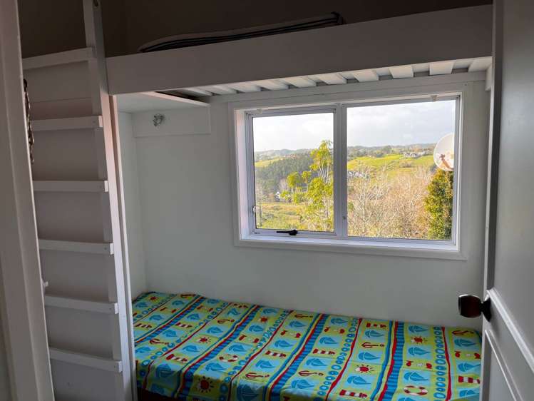 2109 East Coast Road Silverdale_12