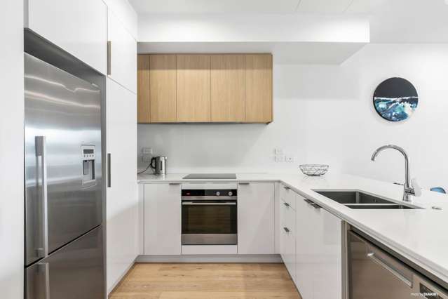 305/1 Kimiora Street Three Kings_2