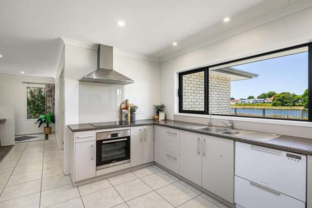 17 Uretara Drive Katikati_4