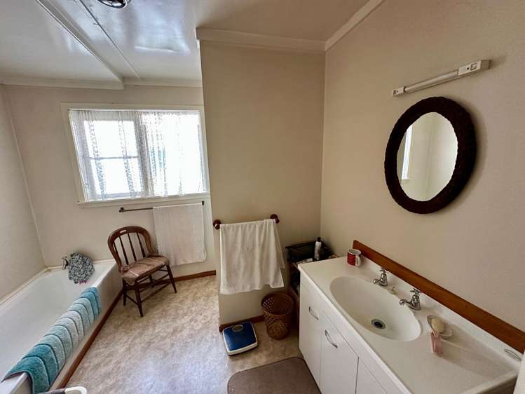 406 Arapito Road Karamea_15