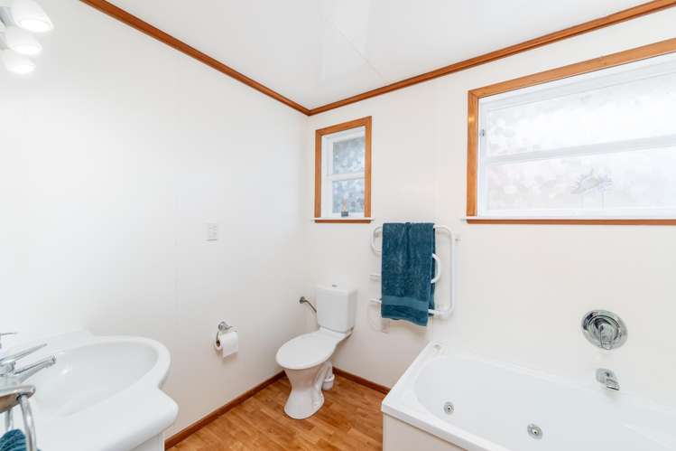 44 Longfellow Street Trentham_14