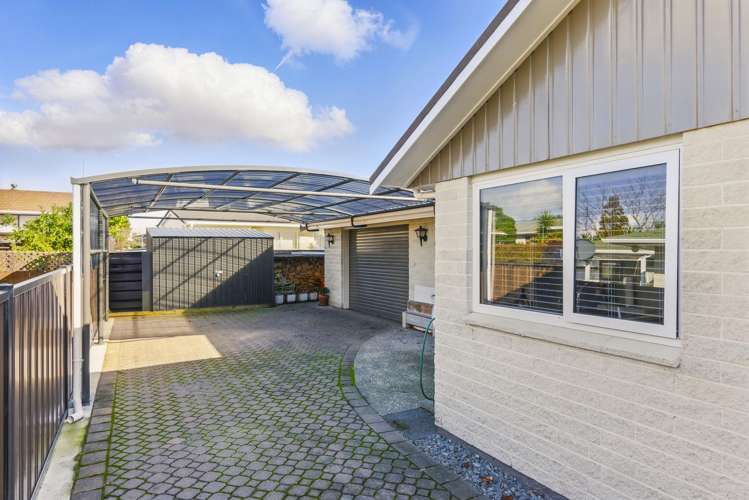 2 Gabriel Street Raumati Beach_17