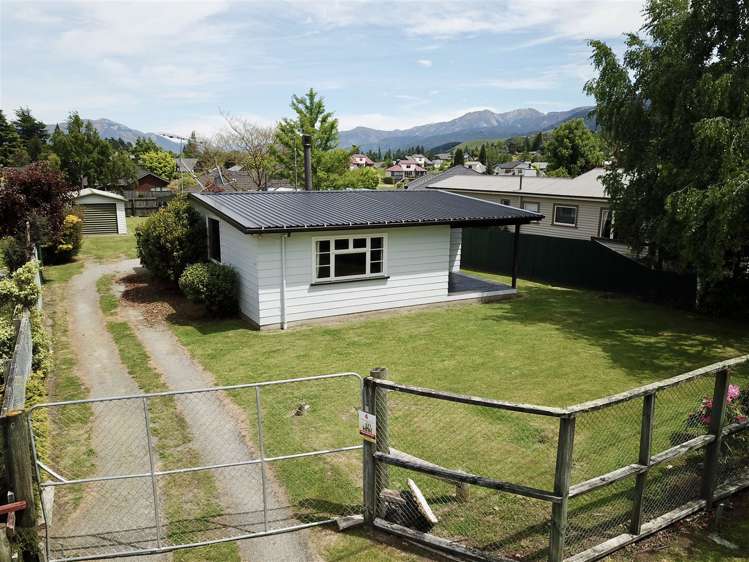 4 Bristol Street Hanmer Springs_23