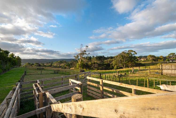 690 Ridge Road Riverhead_31