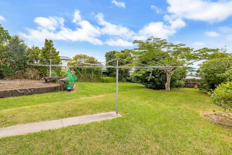 2/93 East Coast Road Castor Bay_14