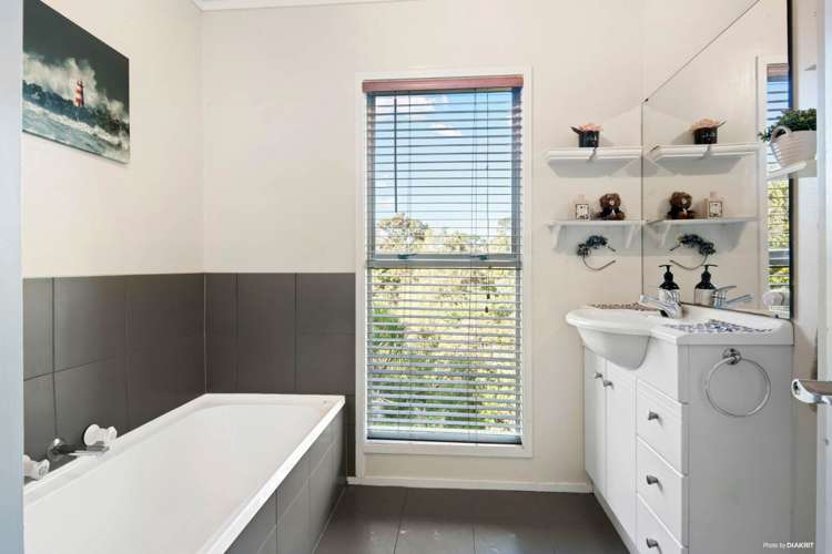 2/31 Tui Glen Road Birkenhead_12