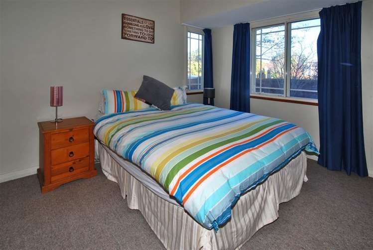 825 Ferry Road Woolston_9