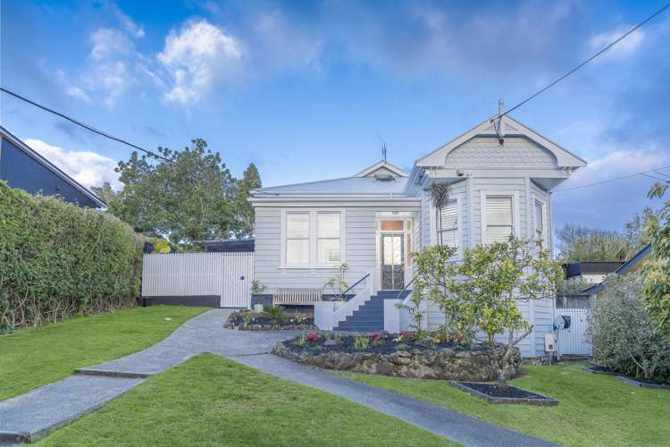 22 Kowhai Street Mount Eden_25